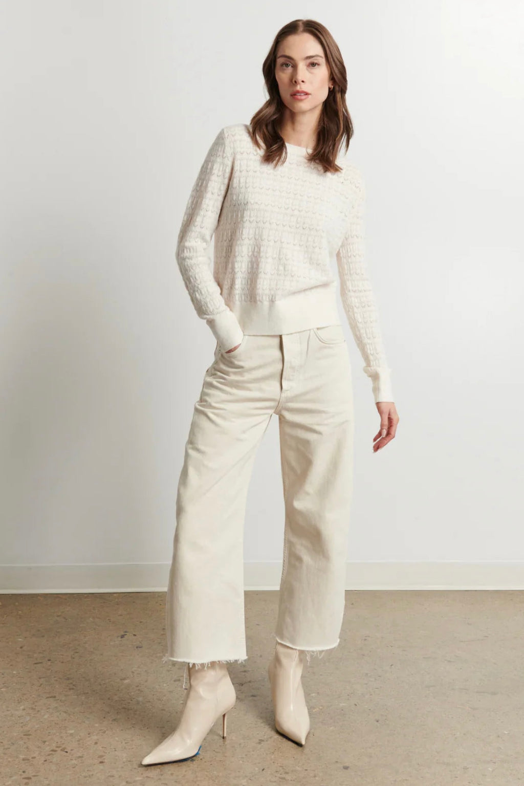Line - Simona Sweater