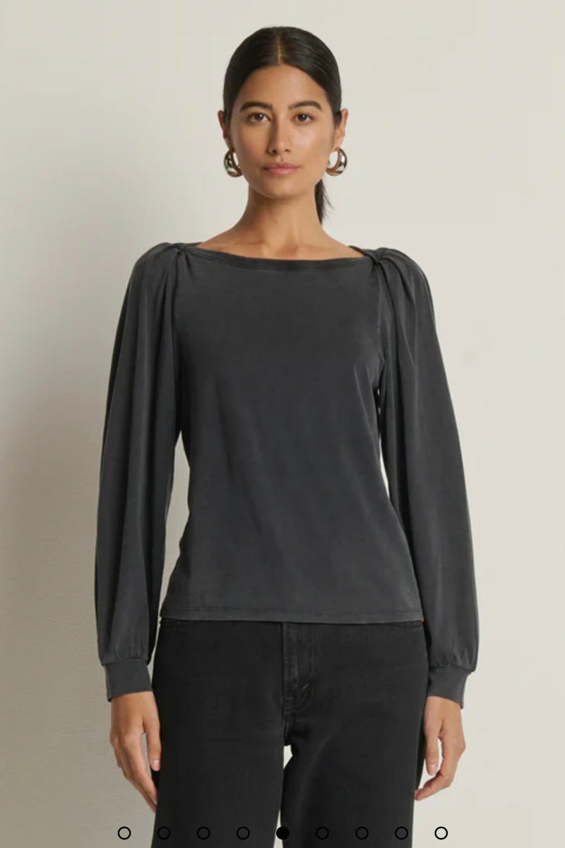 Nation LTD. - Sammy Envelope Neck Tee (vintage black)