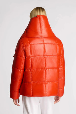 Alpenhaus - Winekka 2-in-1 Puffer wth Removable Scarf