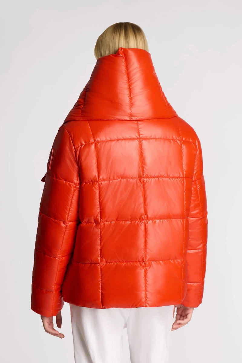 Alpenhaus - Winekka 2-in-1 Puffer wth Removable Scarf