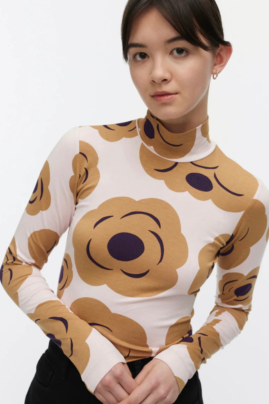 Marimekko - Armas Tumma Turtleneck