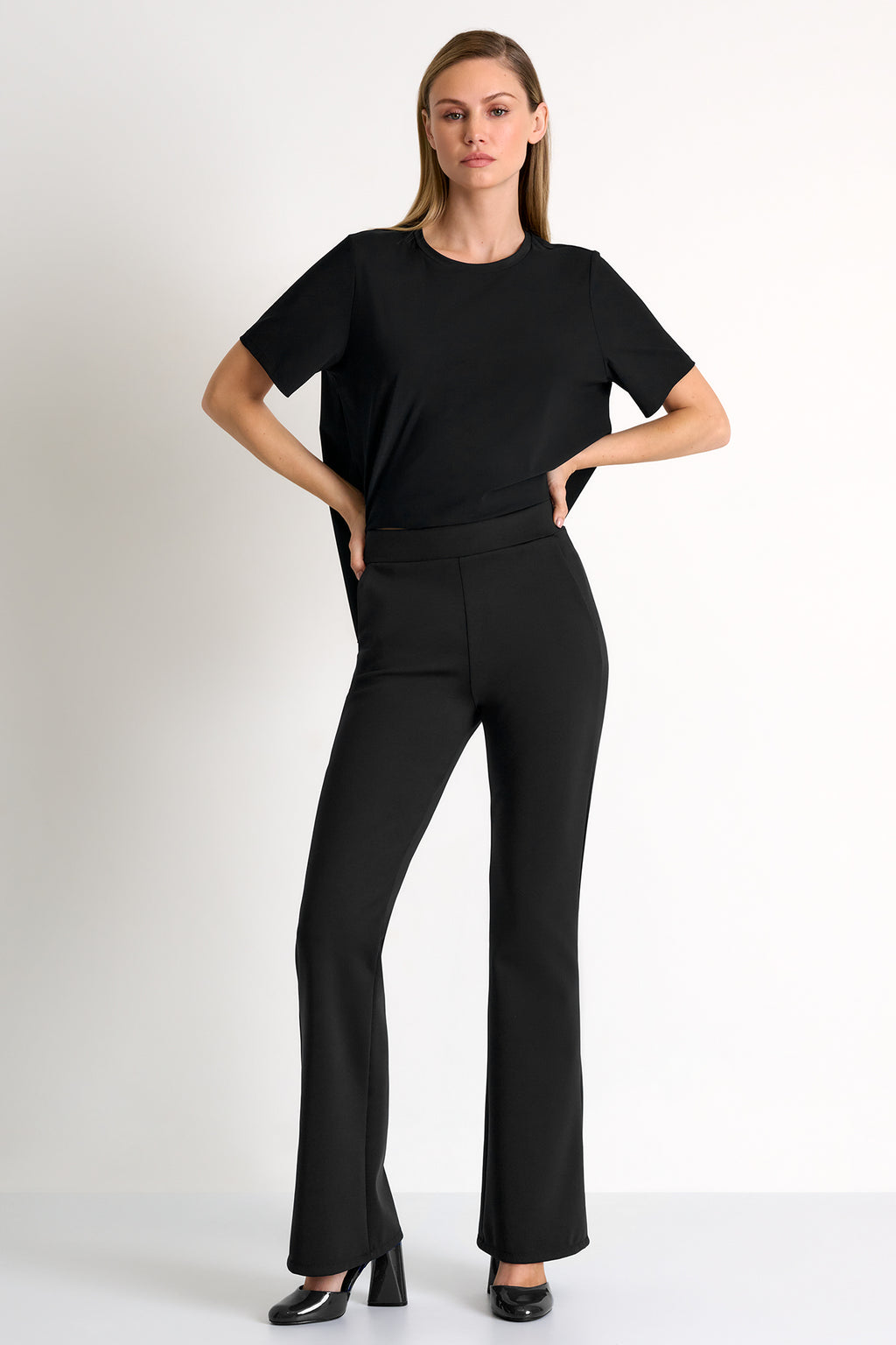 SHAN - Sofia Flared Pants (Black 52527-53)