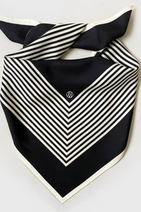Lescarf - No. 2 (black) 90x90