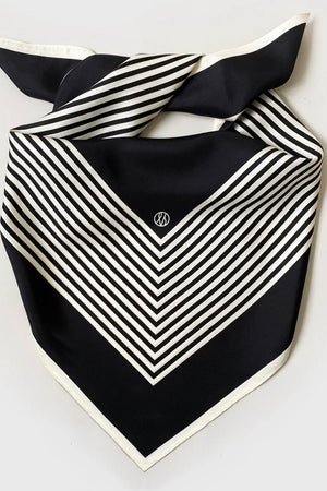Lescarf - No. 2 (black) 90x90