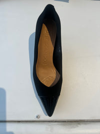 Sofie Schnoor - Issy Stiletto (black w/patent tip)