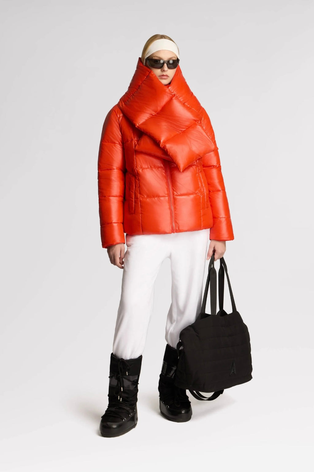 Alpenhaus - Winekka 2-in-1 Puffer wth Removable Scarf