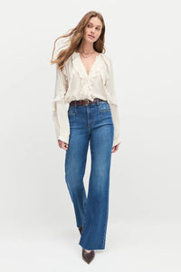 Favorite Daughter - The Because of You Top (ivory)
