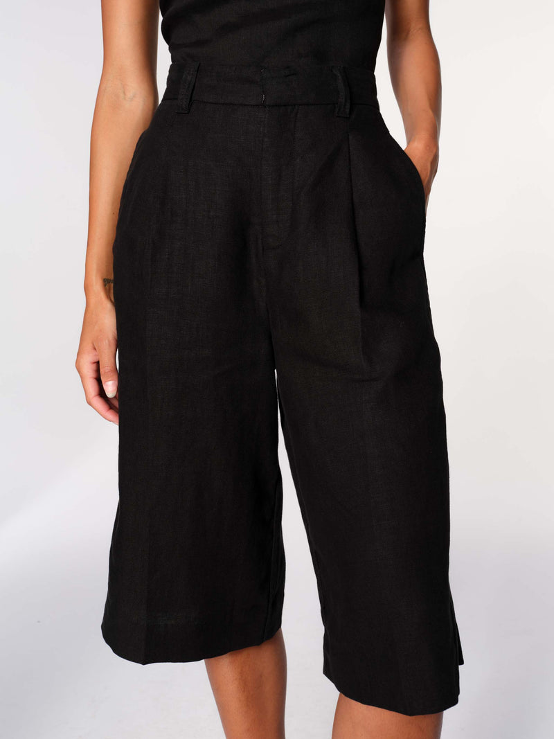 DL1961 - Hepburn Shorts (Black Linen)