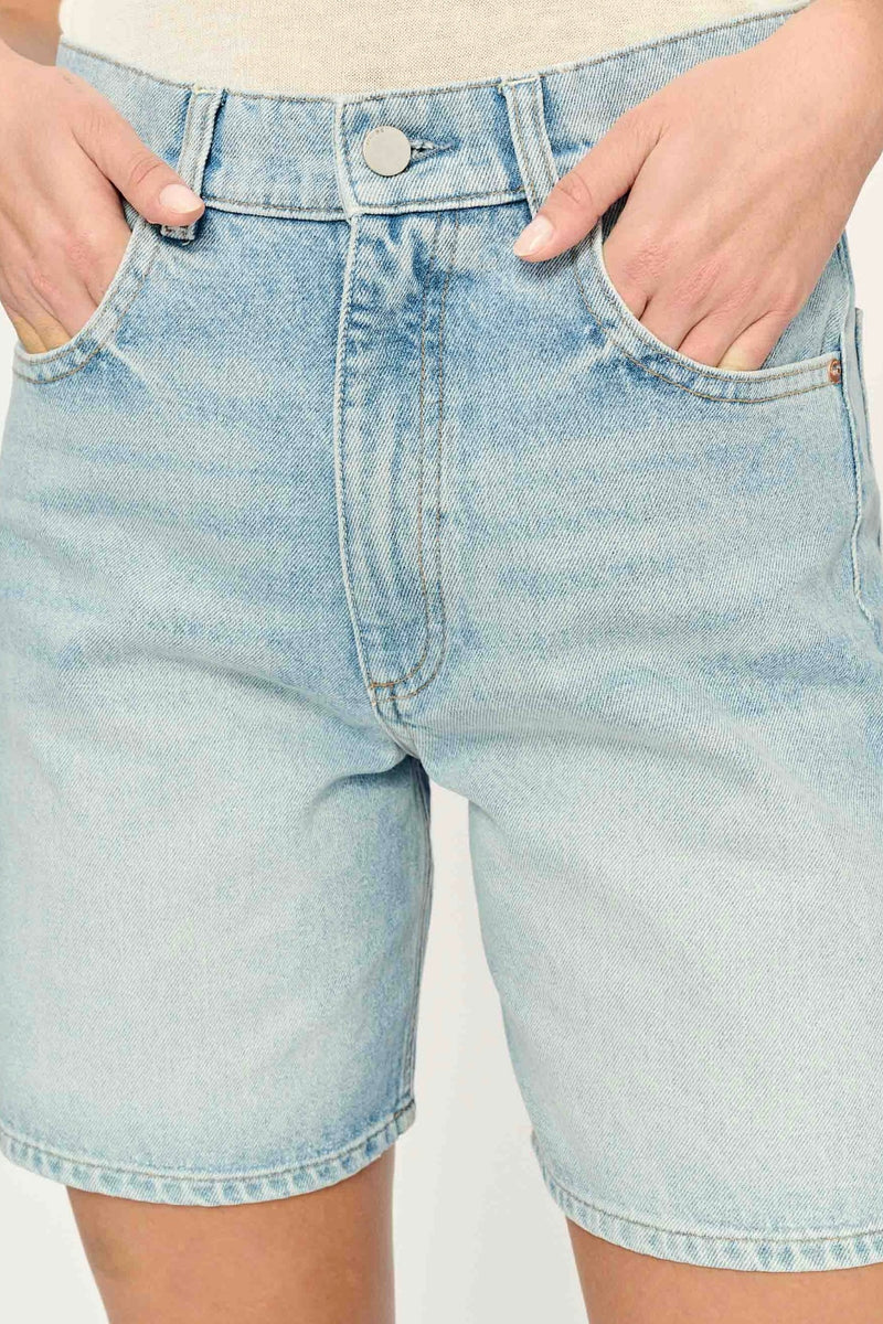 DL1961 - Taylor Short (Vintage Light)