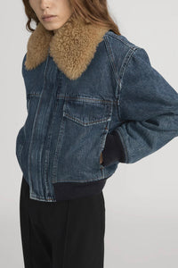 Frame - The Shearling Aviator (motion)