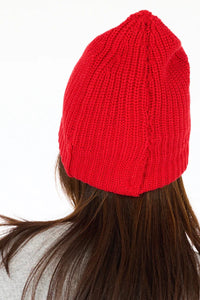Kerri Rosenthal - Love Beanie (cherry)