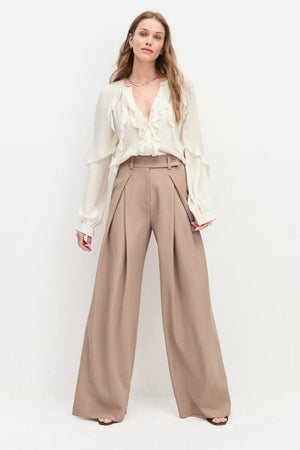 Favorite Daughter - The Because of You Top (ivory)