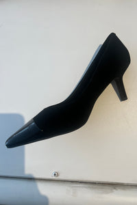 Sofie Schnoor - Issy Stiletto (black w/patent tip)