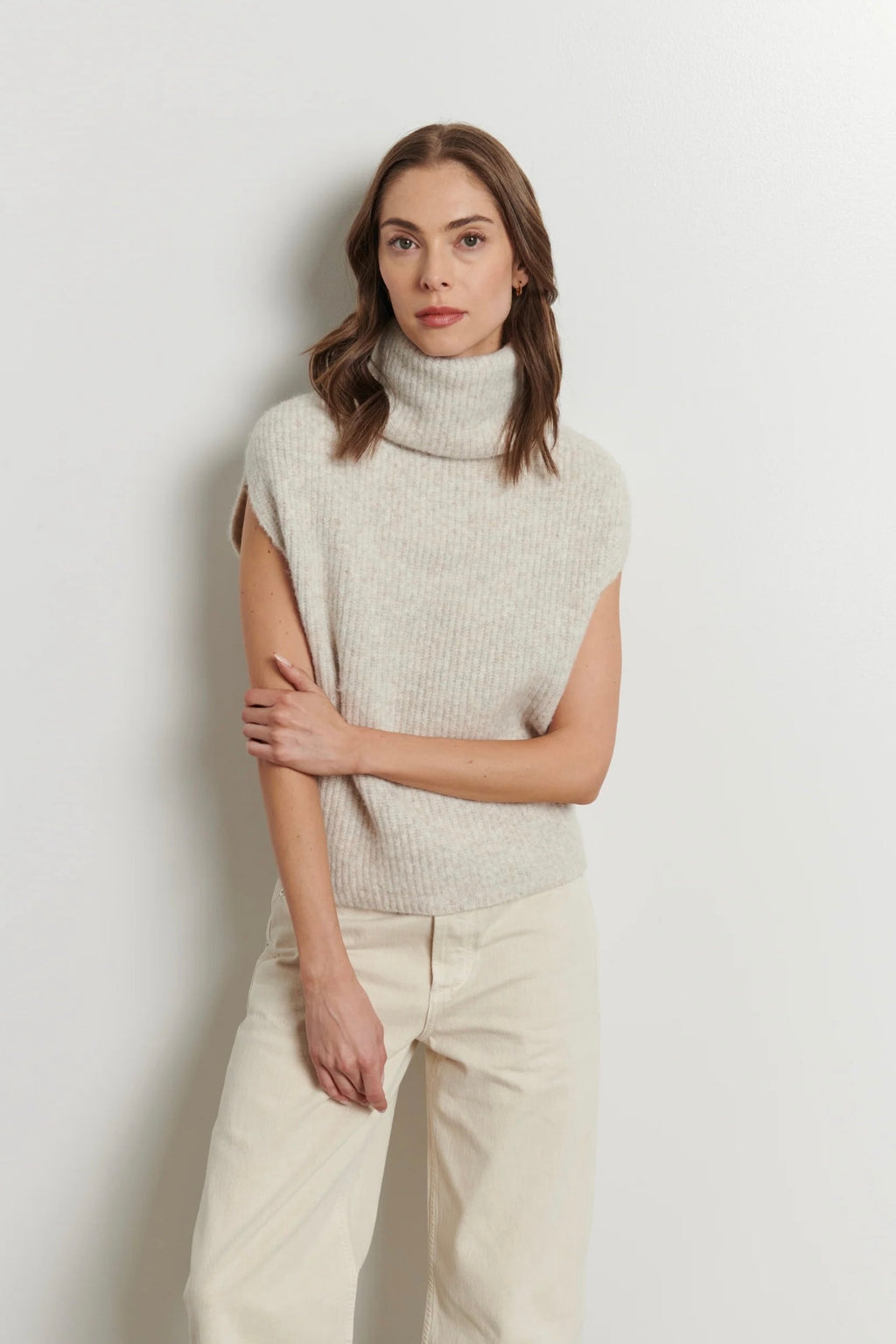 Line - Lenore Sleeveless Turtleneck