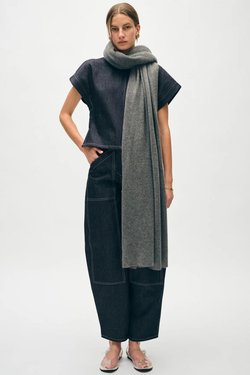 White + Warren - Cashmere Travel Wrap (graphite heather)