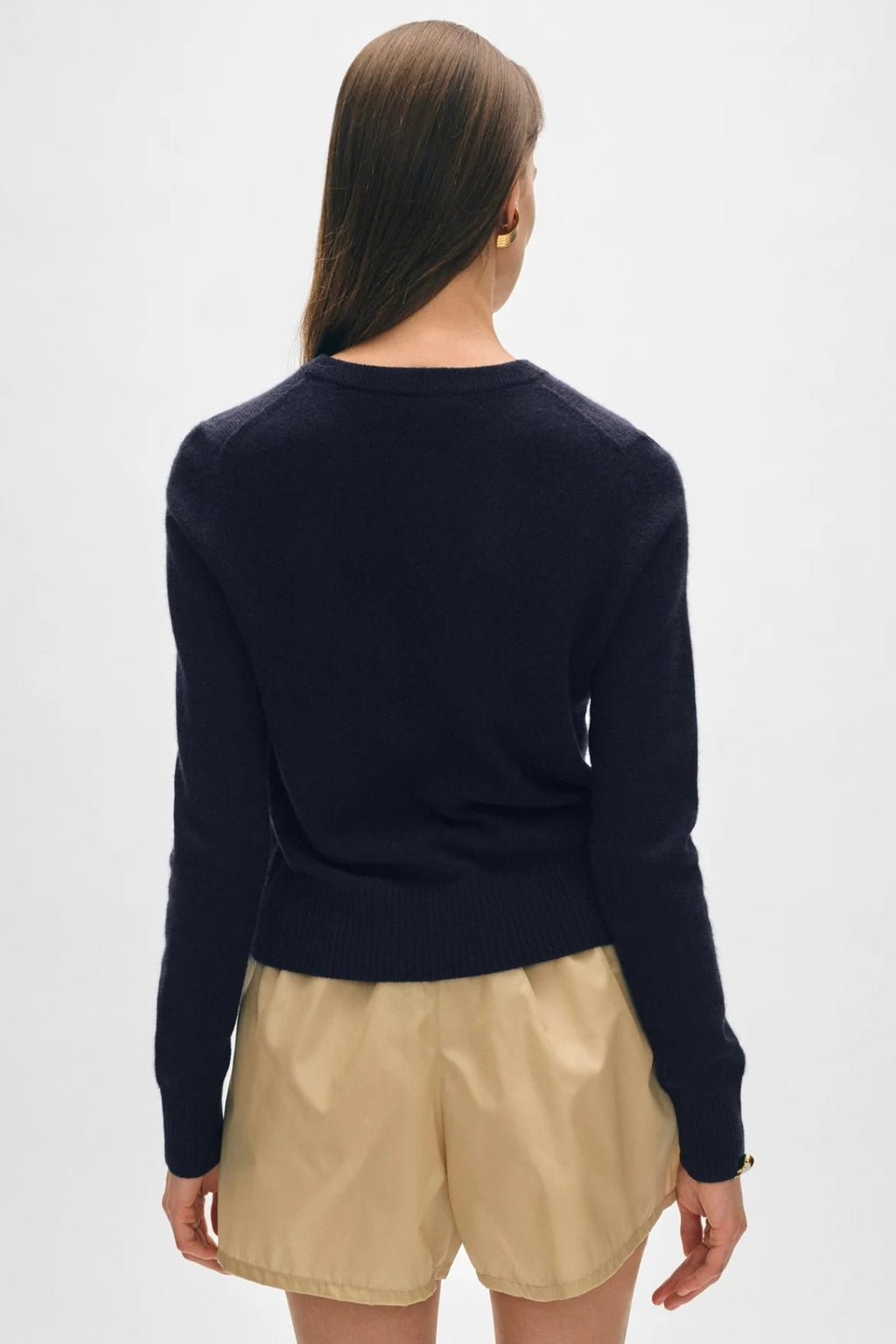 White + Warren - Cashmere Shrunken Crewneck (black)