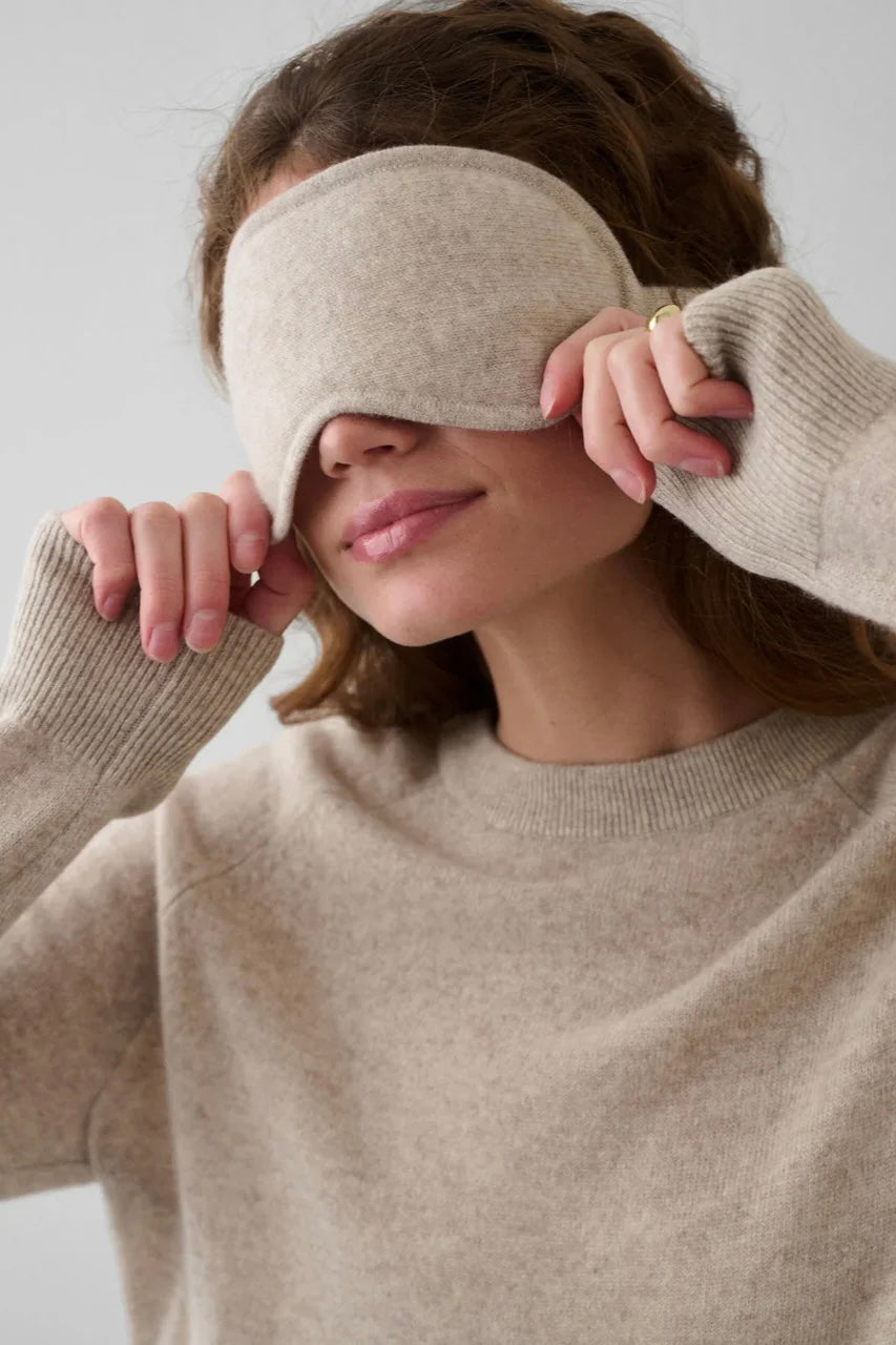 White + Warren - Cashmere Eye Mask