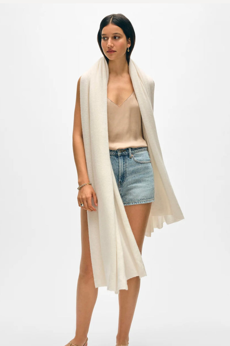 White + Warren - Cashmere Travel Wrap (Soft White)