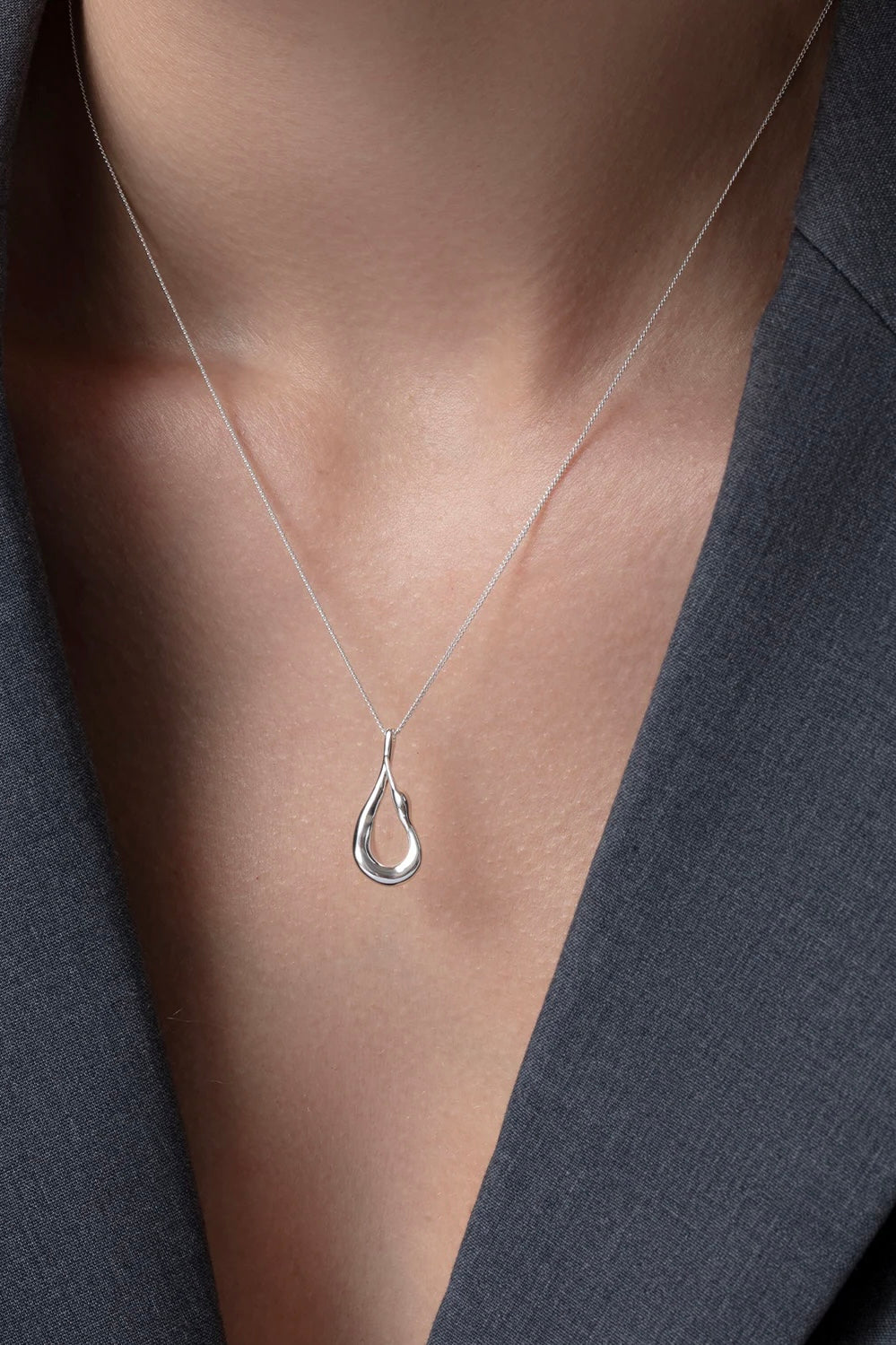 Jenny Bird - Mini Egret Pendant (Silver)