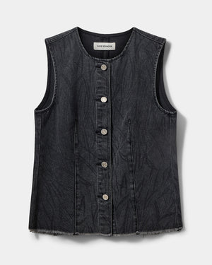 Sofie Schnoor - Carla Vest