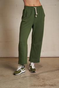 Perfect White Tee - Fallon Fleece Pants (fern)