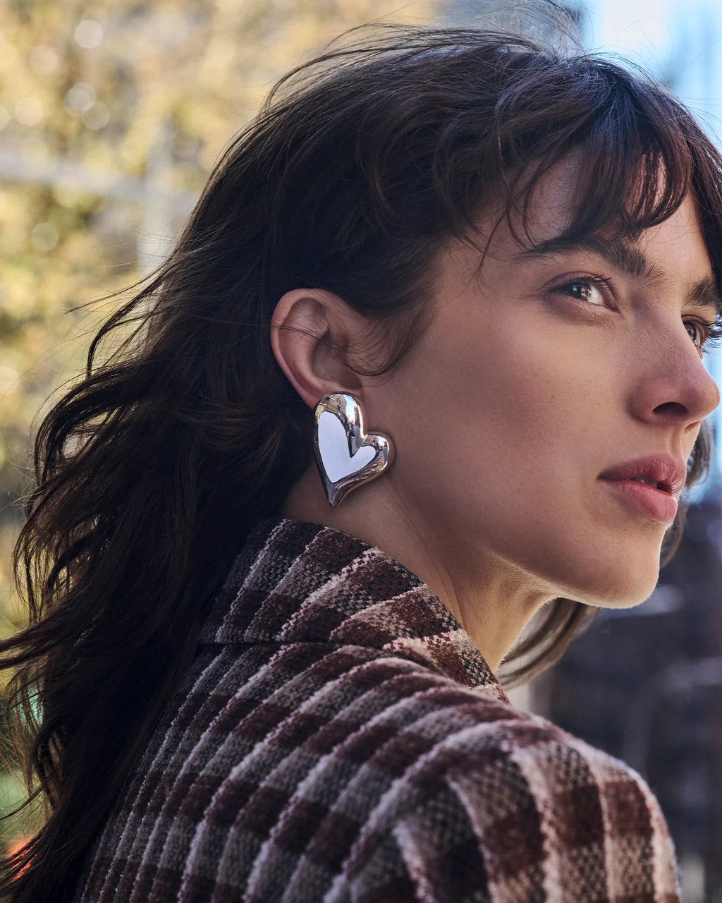Jenny Bird - Mega Art Heart Button Earrings (Silver)